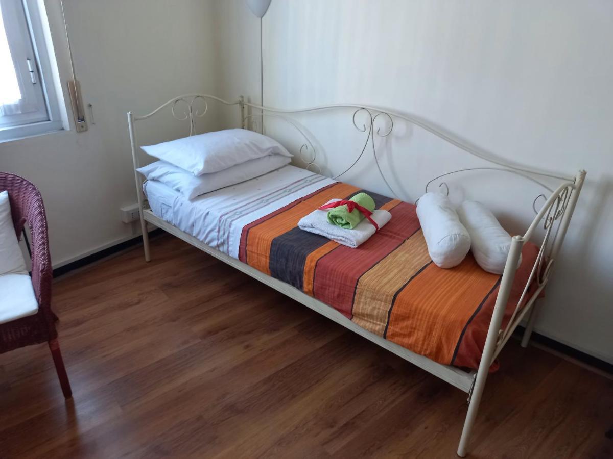 Il Riposo Del Guerriero Guesthouse جنوة المظهر الخارجي الصورة